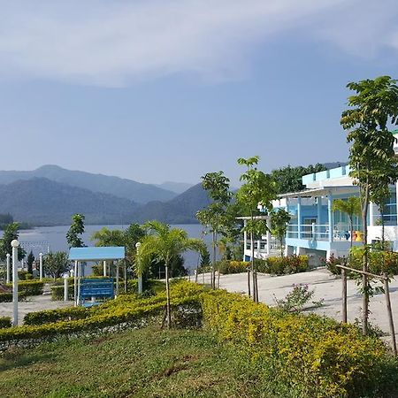 Phloenlom Chomdao Ban Kha Exterior photo