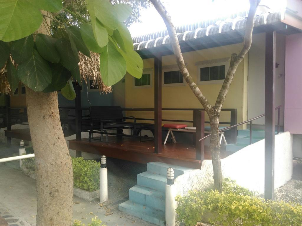 Phloenlom Chomdao Ban Kha Exterior photo