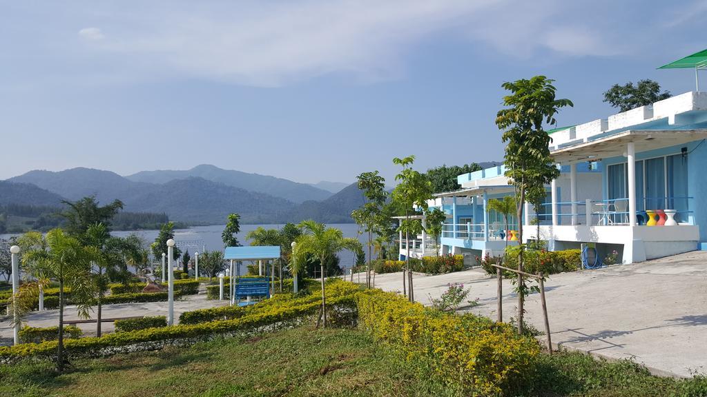 Phloenlom Chomdao Ban Kha Exterior photo
